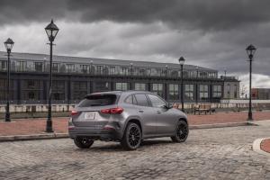 Mercedes-Benz GLA250 AMG Line 2020 года  (NA)
